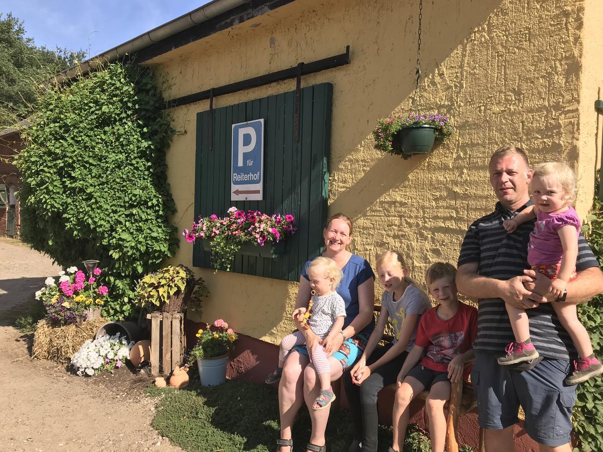 Hotel Land Gut Berlinchen Zewnętrze zdjęcie